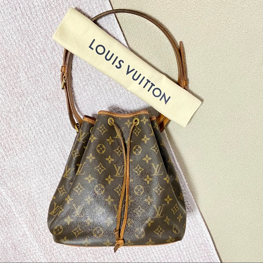 Authentic Louis Vuitton Petit Noe Monogram